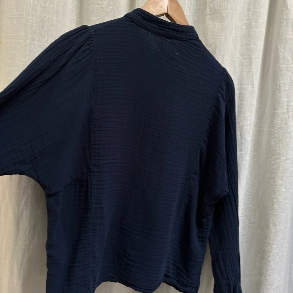 Xirena Dahlia Long Sleeve Gemma Shirt navy blue size XS - Picture 11 of 16